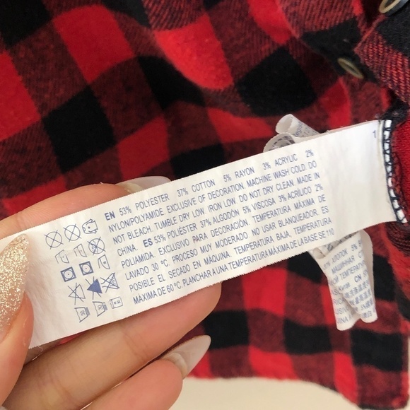 Forever 21 Red Plaid Button Down Shirt Women’s Medium Long Sleeve - Picture 3 of 5